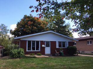 909 Highland Ave, Thornton, IL 60476