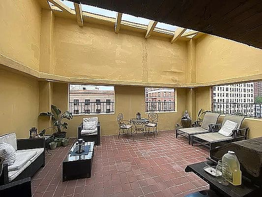 5th image of 270 W 22nd St APT 6