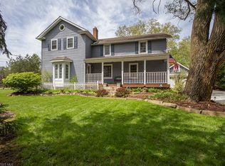 27258 Cook Rd, Olmsted Falls, OH 44138