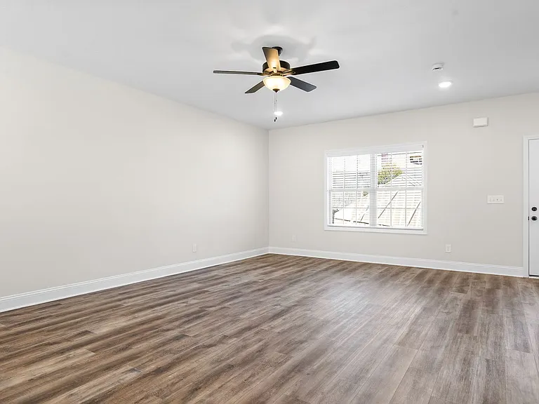 500 Peachers Mill Rd #A — Photo 11