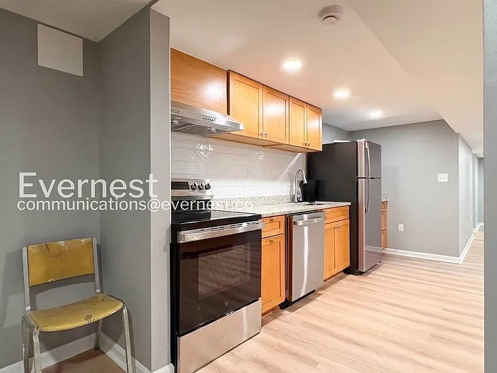 8713 Rhode Island Ave — Photo 18