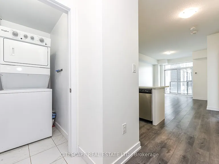 450 Dundas St E #323 — Photo 27