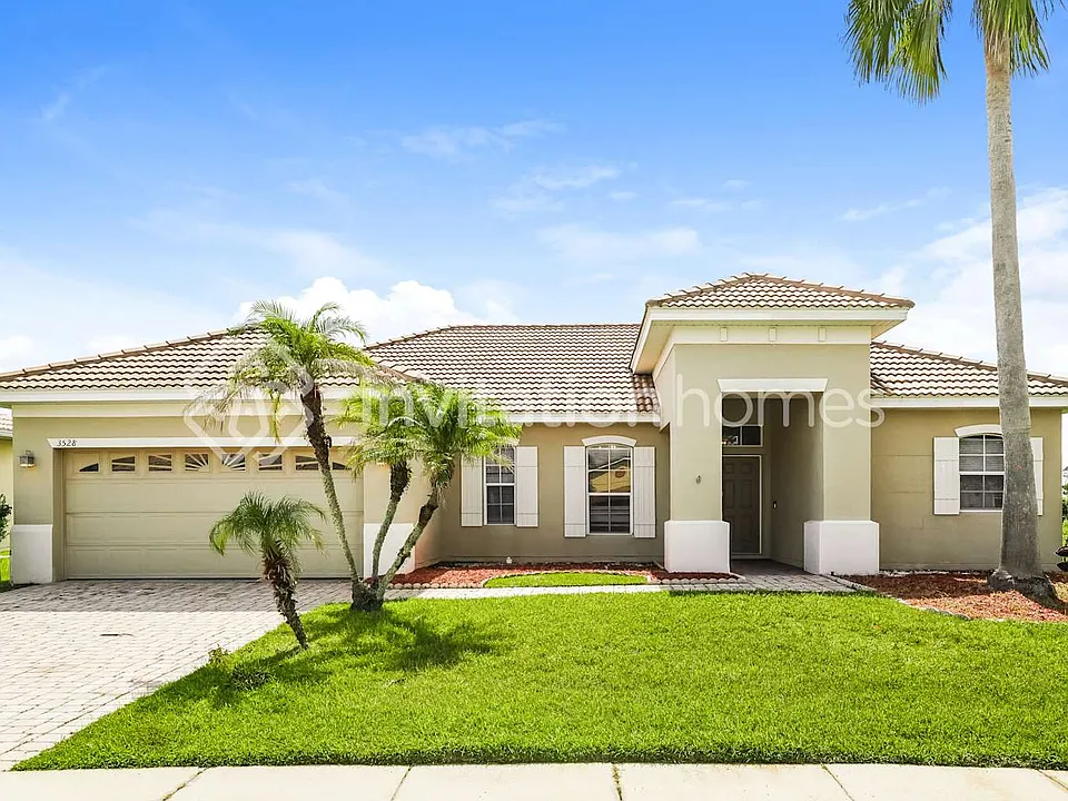 3528 Forest Park Dr
