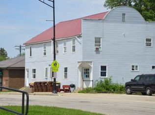 106 W Comanche Ave APT 1E, Shabbona, IL 60550