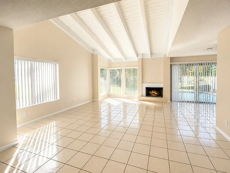 48973 Canyon Crest Ln — Photo 47