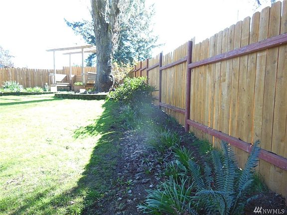 5th image of 6541 95th St SW