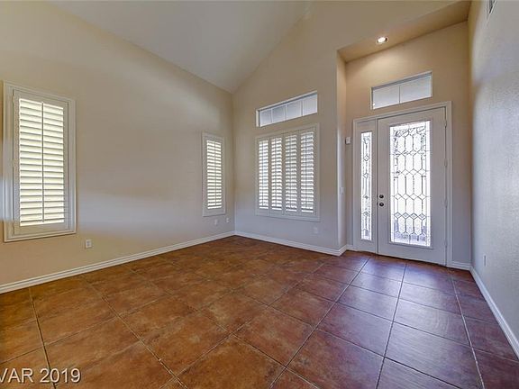 4th image of 7543 Alexander Hills St