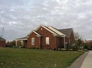225 Kristen Dr, Fisherville, KY 40023