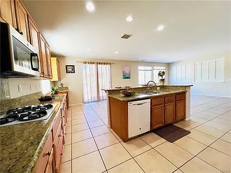 17231 Greentree Dr — Photo 12