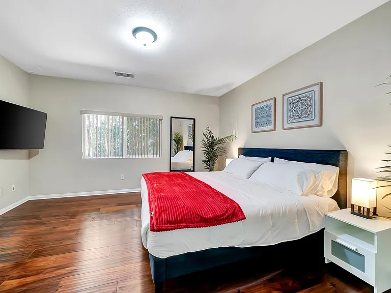 19301 Lavi Ct — Photo 14