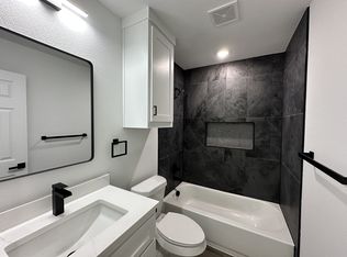 1311 Oneal St #B, Commerce, TX 75428