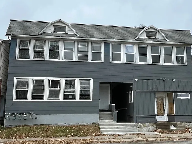 2132 Broadway St #1 — Photo 13