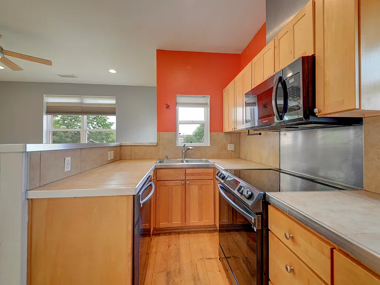 1020 6th St NW — Photo 21