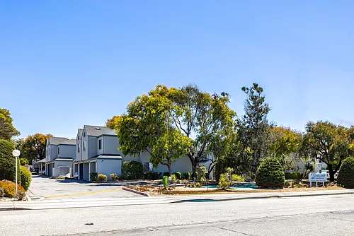 3330 Del Monte Blvd Photo 1