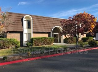 11208 NE 68th St APT 113, Kirkland, WA 98033