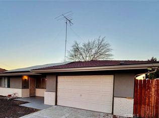 661 S Carmalita St, Hemet, CA 92543