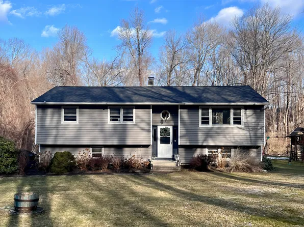 13 Bridge View Drive, New Fairfield, CT 06812