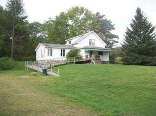 82 Rocky Mountain Ln, Sugar Grove, PA 16350