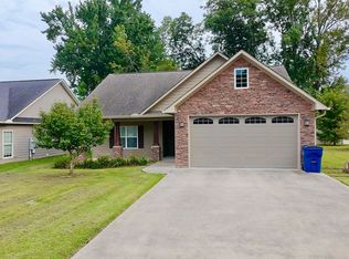 797 Thomas Ave, Boaz, AL 35957