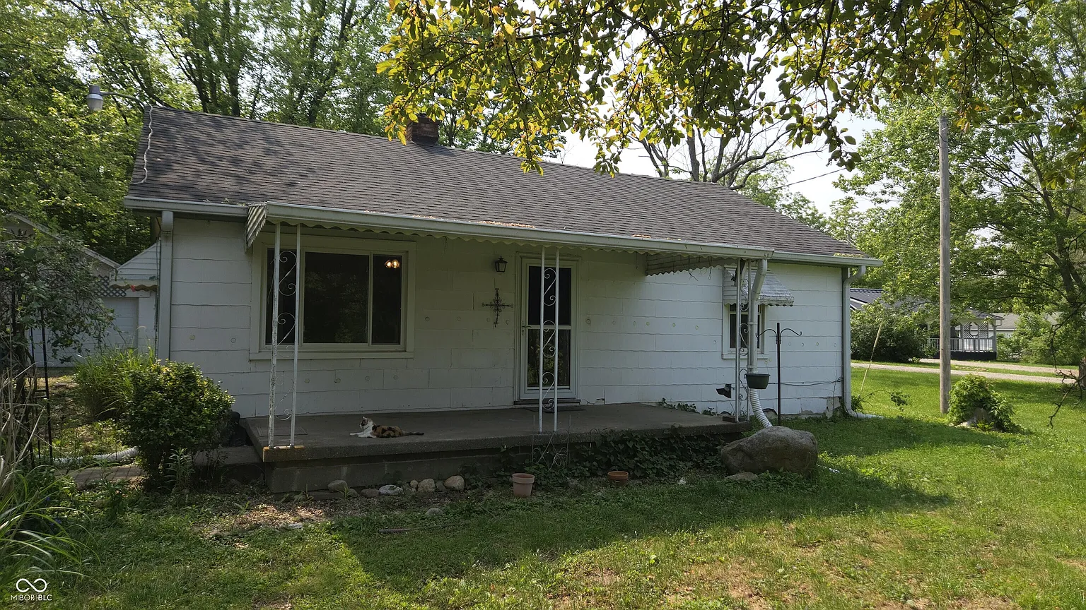 6484 S State Road 39 photo 1