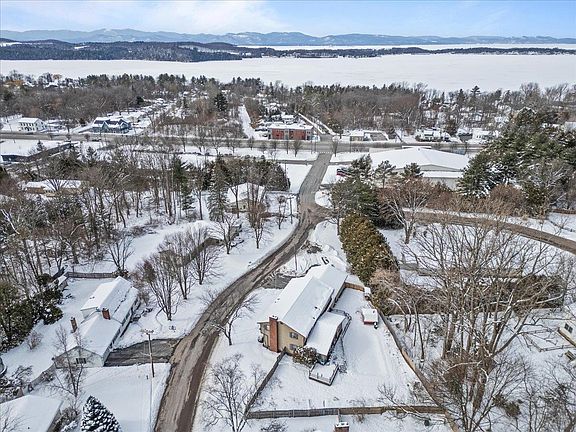 3rd image of 109 Juniper Ridge