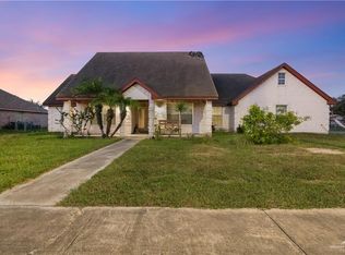 402 Mockingbird Ln, La Villa, TX 78562