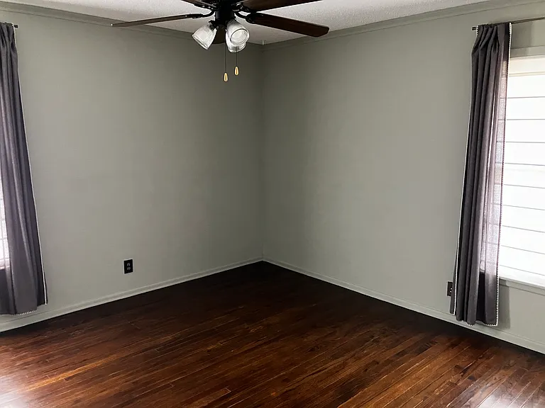 1508 Linden Dr — Photo 16