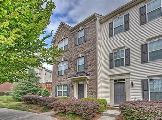 9315 Lenox Pointe Dr #1017A, Charlotte, NC 28273