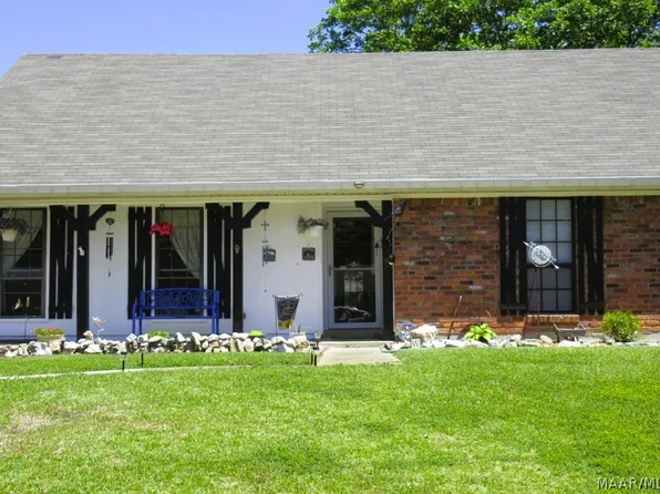 2165 Briar Gate Dr, Montgomery, AL 36116
