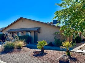 3057 Shoshone Dr, Lake Havasu City, AZ
