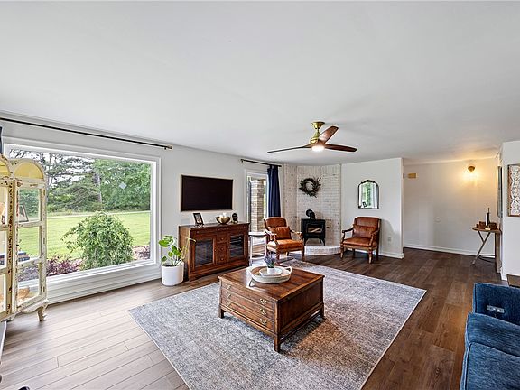 5th image of 186 Bregar Pl
