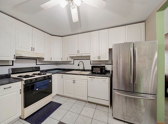 5th image of 9350 W Church St #206-F