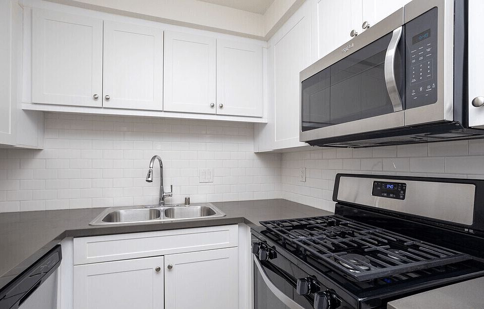 1st image of 241 S Olive Ave #2729113