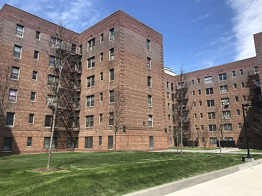 Rented by Abba Realty Associates INC | media 8