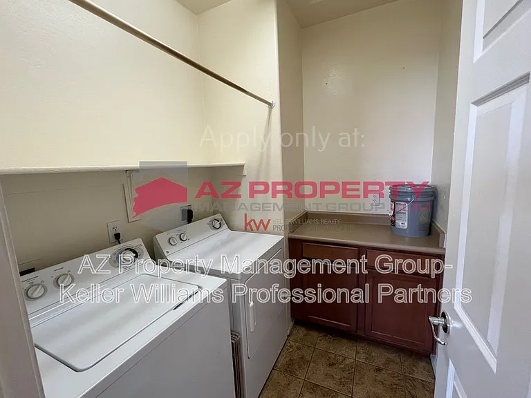 15240 N 142nd Ave #1121 — Photo 9
