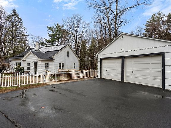 3rd image of 61 E Brimfield Rd