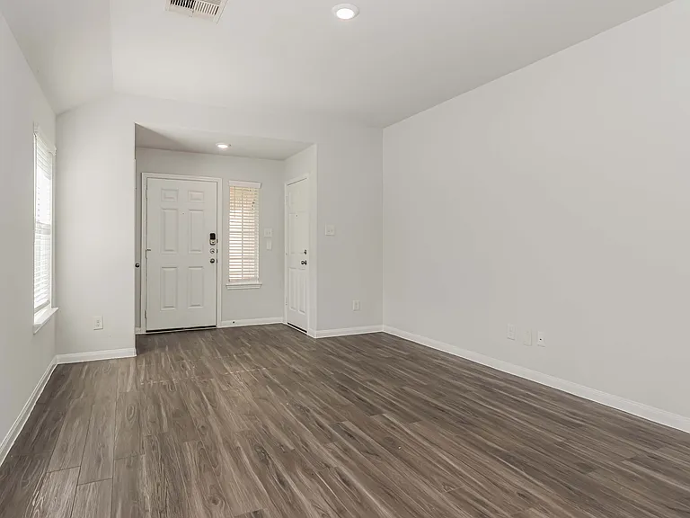 5530 Plantation Forest Dr — Photo 14
