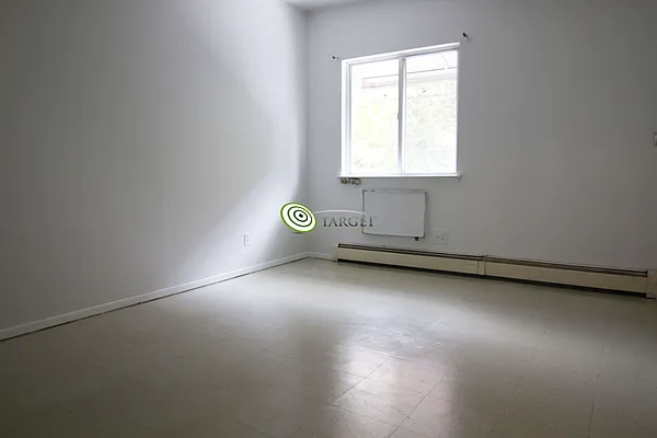 Rented by Target Realty Group | media 24