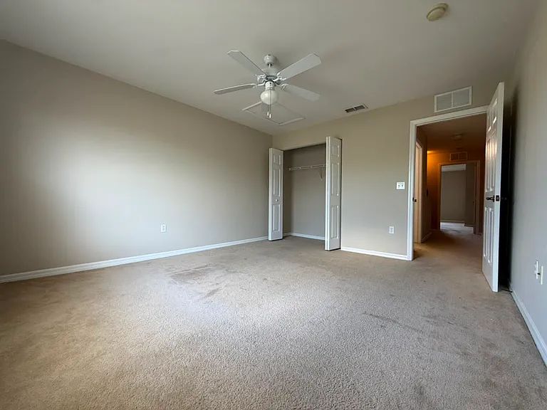 3629 Pine Oak Cir #101 — Photo 15