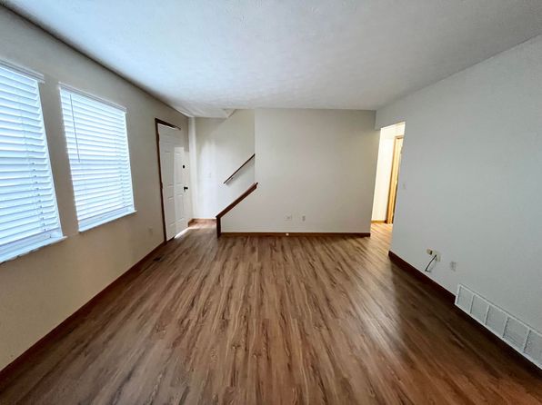 115-121 McGrew Dr #115