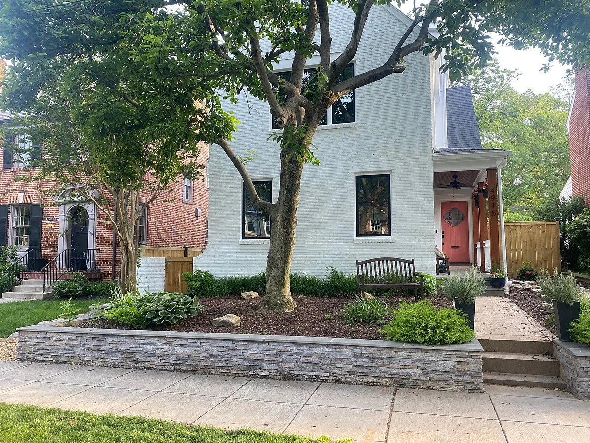 Building Photo - 4915 Albemarle St NW
