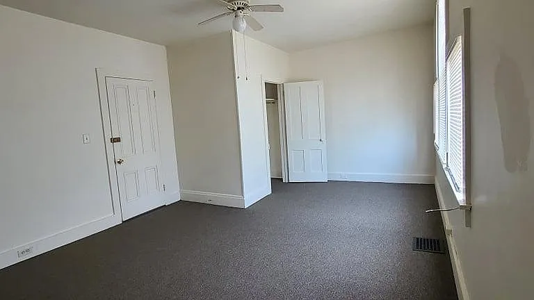 331 Locust St #4 — Photo 2
