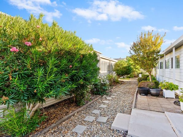 158 Kaseberg Dr, Roseville, CA 95678