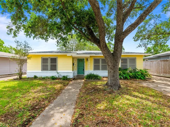 941 Grant Pl, Corpus Christi, TX 78411