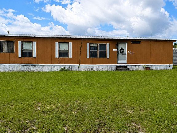 5th image of 107 Green Oak Dr