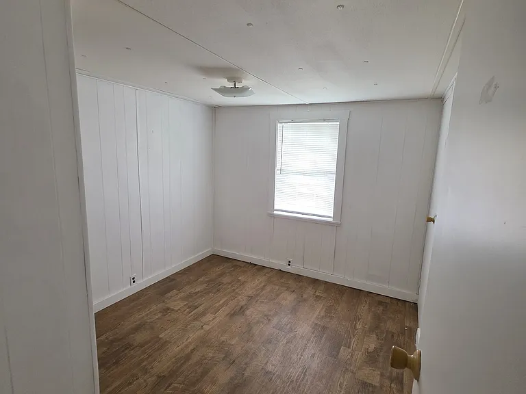 334 Meadowlark Rd — Photo 13