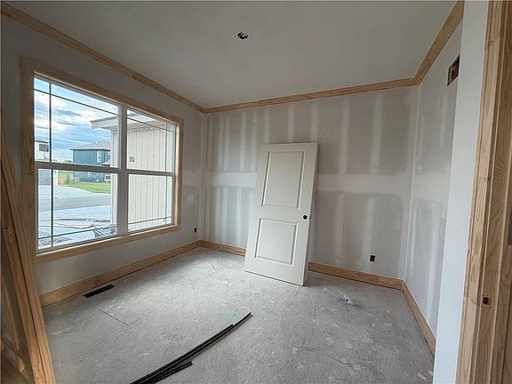 2nd image of 16984 S Mahaffie St
