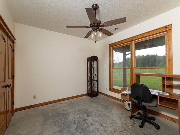 15th image of 1325 Ledbetter Rd