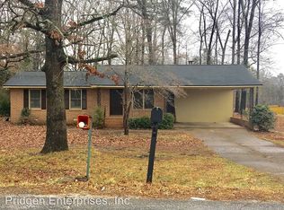 107 Huntington Rd, Athens, GA 30606