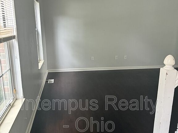 5th image of 3125 Highland Park Dr